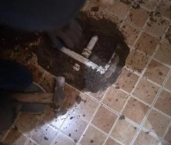 省直辖县卫生间漏水维修公司为您分享下卫生间渗水如何处理及注意事项